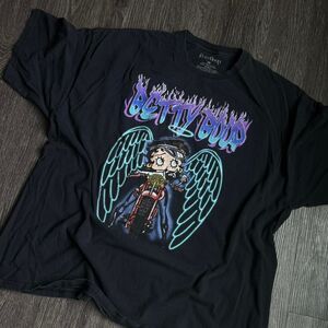 Unbranded Women's Black T-shirt